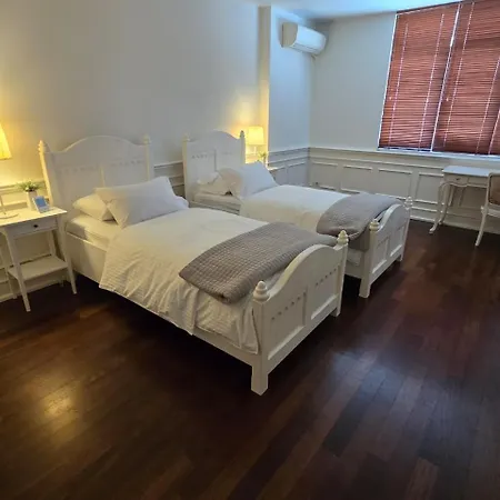 Lana Riverside Апартаменты Тирана