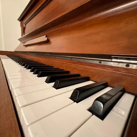 Lana Riverside * Τίρανα