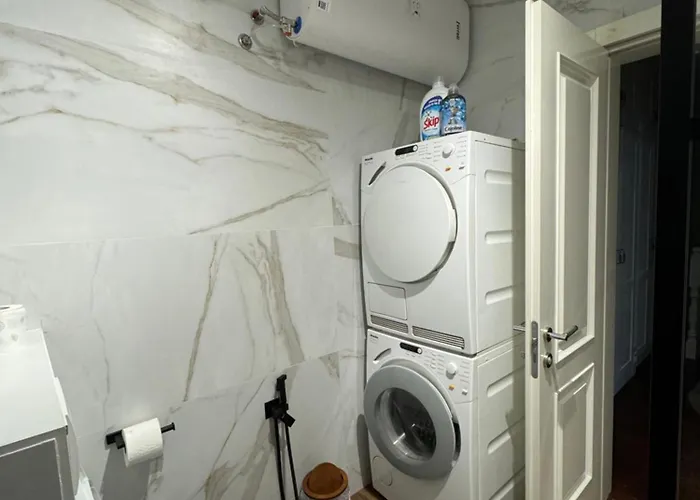 Lana Riverside * Tirana