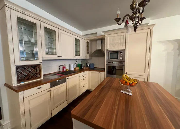 Lana Riverside Tirana